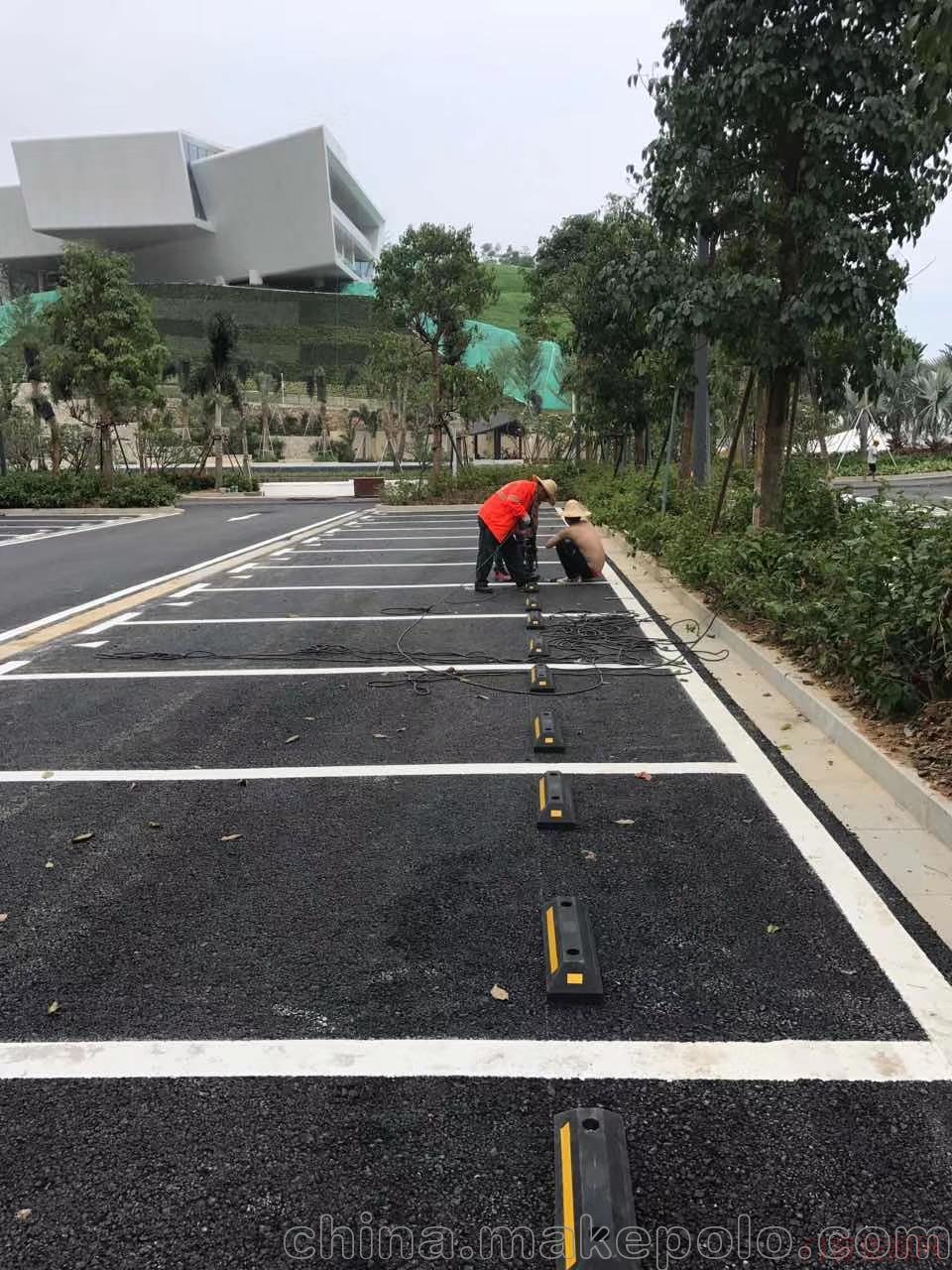 江苏苏州苏州划线道路标线停车场设计施工_13218140972