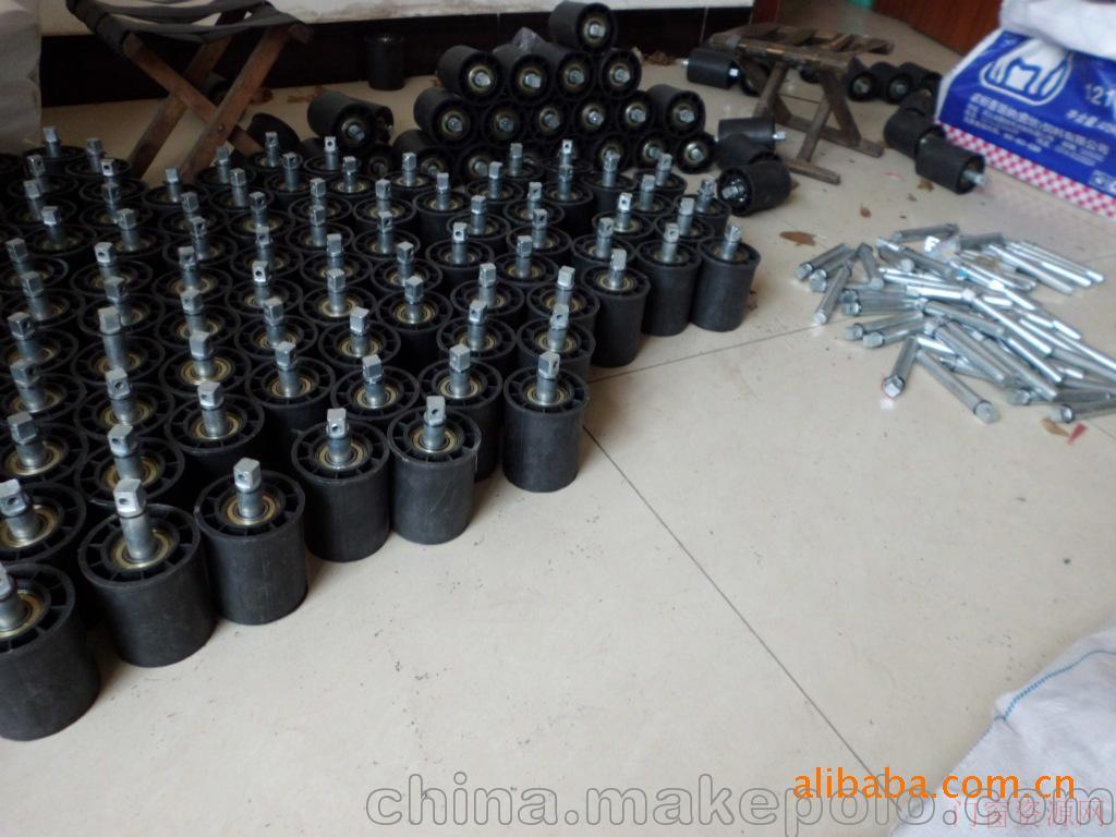 张庄工业区任丘迪佳直销欧式卷帘门配件扭簧/侧板/手摇杆/铁轴_15031755590