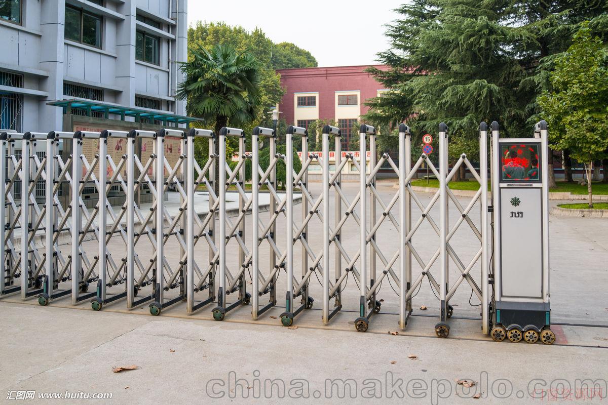 天津天津铝合金伸缩门厂家大港区不锈钢电动门批发_15822939234