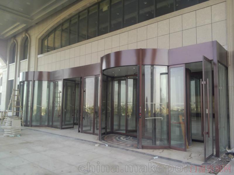 甘肃兰州兰州两翼豪华旋转门定做每套价格_道闸/挡车器_18093156050
