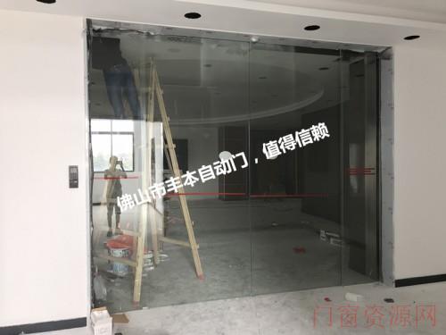 中山东凤 人脸识别自动门  指纹门禁感应门  密码开门电动门