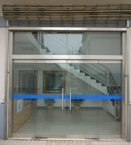 丰台区纪家庙附近安装玻璃门安装玻璃隔断