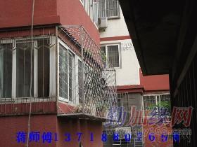 西城区阳台定做防护网防护窗专业安装