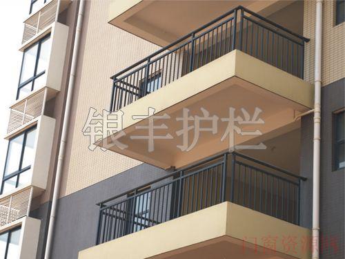 山东济南青岛定制各种不锈钢阳台护栏 阳台栏杆配件