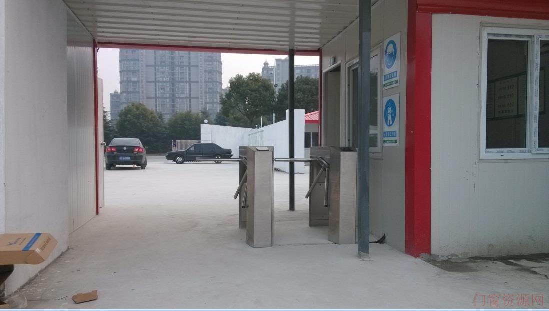定制桥式三辊闸 门禁工地 专用三辊闸 安全通道三辊闸